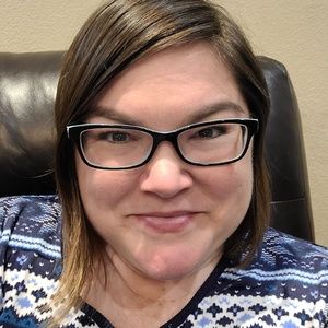 Meet your Posher, Stacie